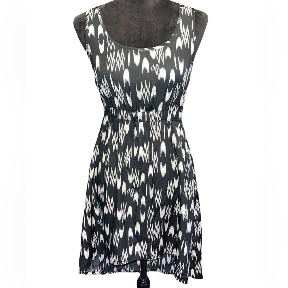 Mimi Chica Black and Cream High Low Dress